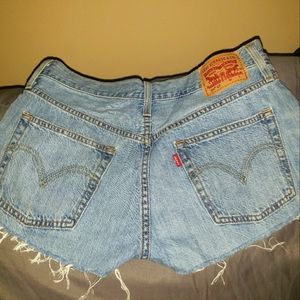 501 Levi Jean shorts